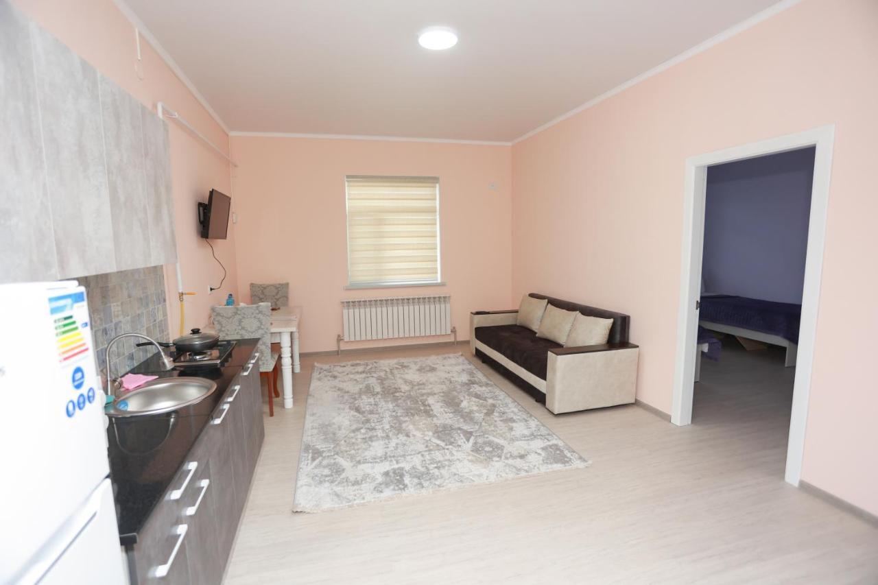 Apart House Turkistan Екстер'єр фото